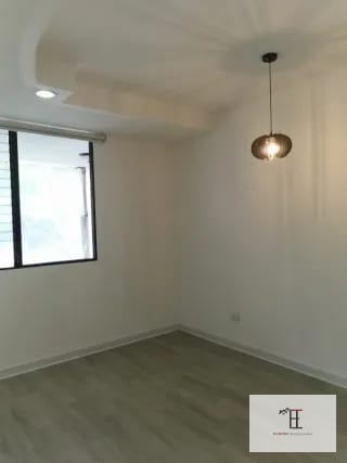 Rento Apartamento un dormitorio en zona 16 La Montaña — Apartamento en Alquiler en La Montaña, Zona 16, Guatemala, Ciudad — miniatura 8 de 10