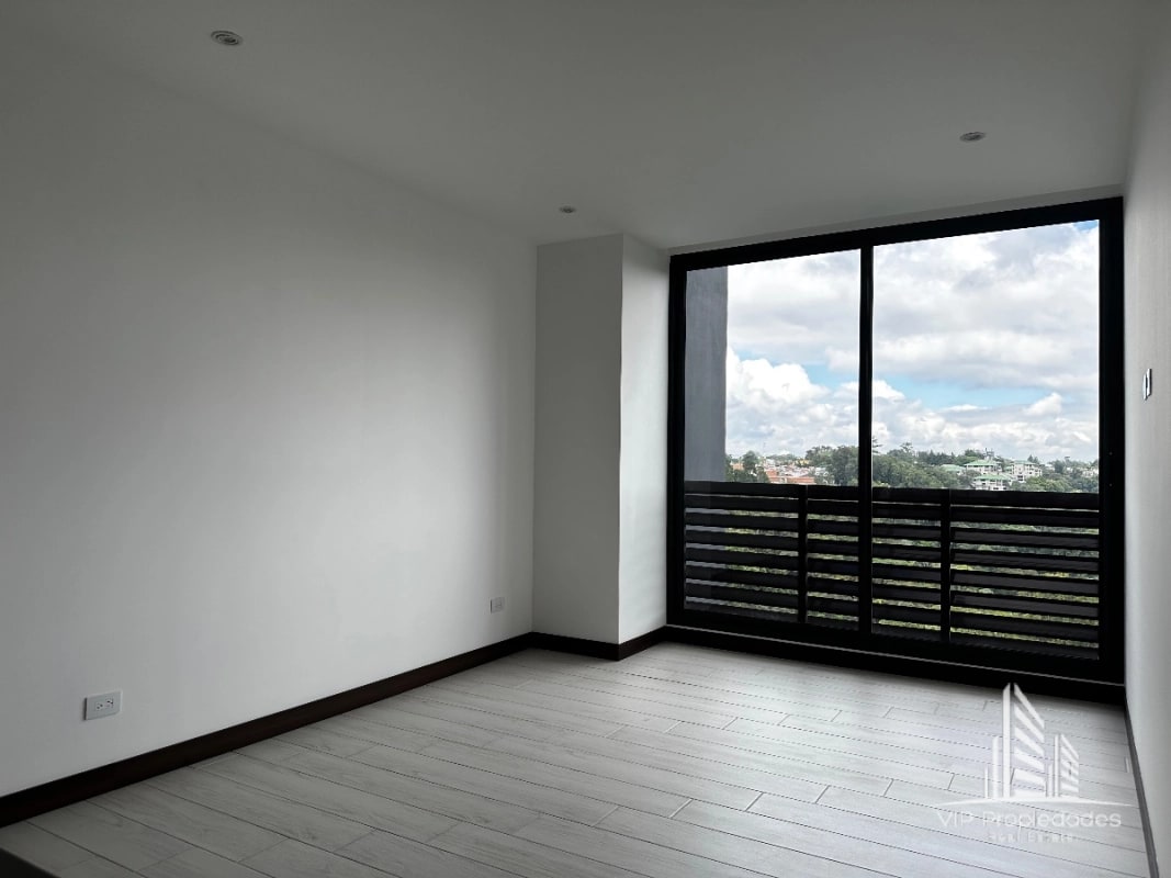 Apartamento en alquiler Residencias Spazio Zona 15 - 15