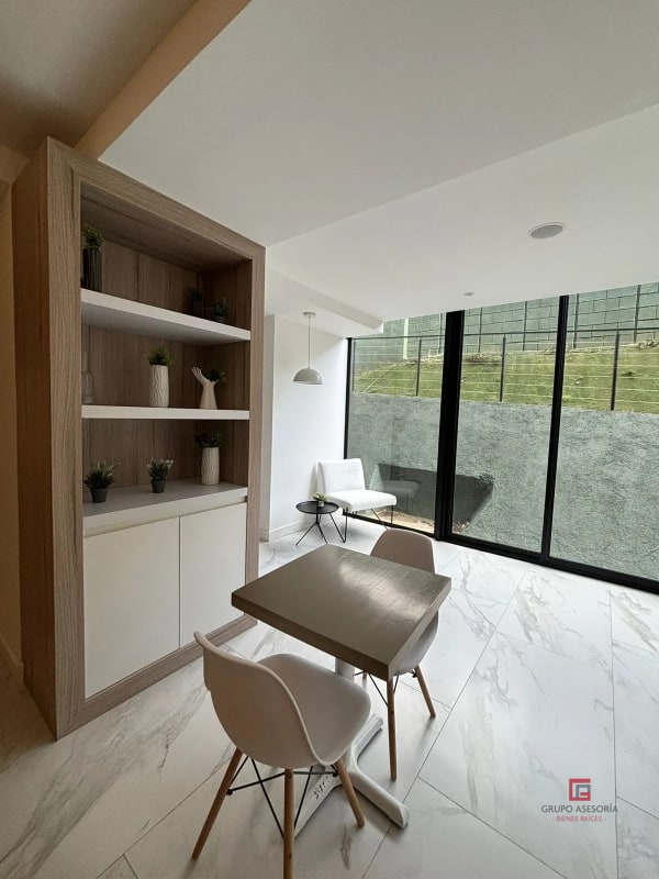 Moderno apartamento en venta en Villa Mariscal zona 11 - 2