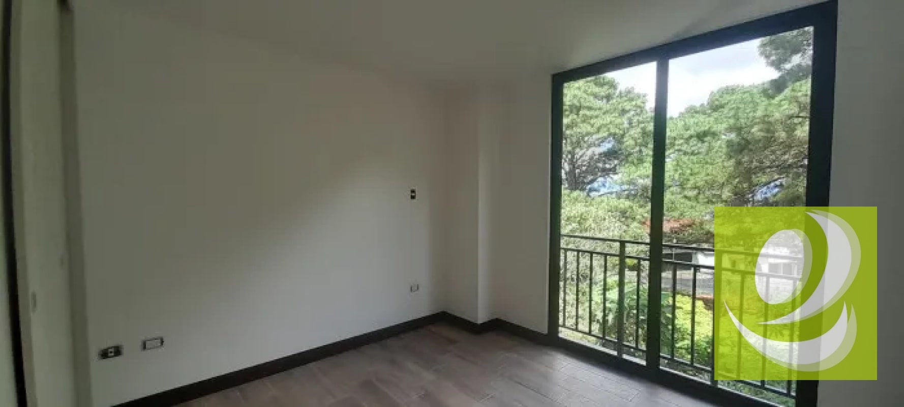 APARTAMENTO EN VENTA EN KANAJUYÚ ZONA 16 - 7