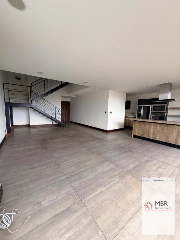Lindo apartamento de doble altura , zona 16, Cayala - 1