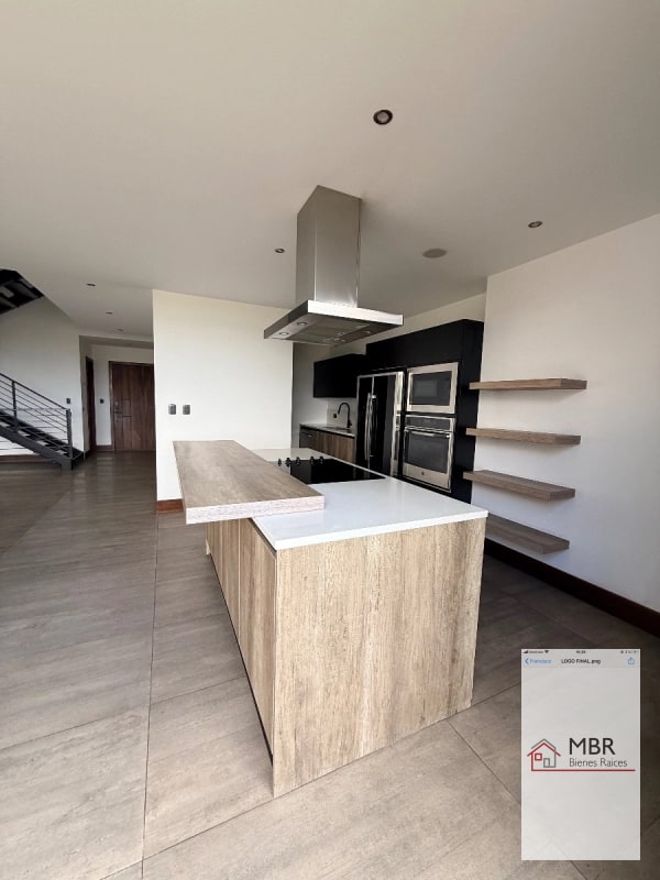 Lindo apartamento de doble altura , zona 16, Cayala - 7
