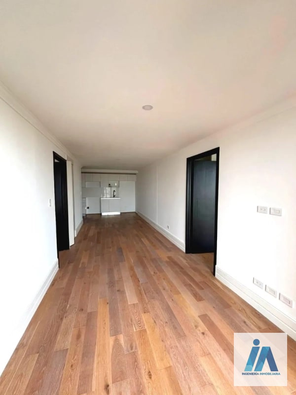 APARTAMENTO EN ALQUILER – 📍Edificio Céntrico, Zona 5 Nivel Medio || Torre 3 - 11