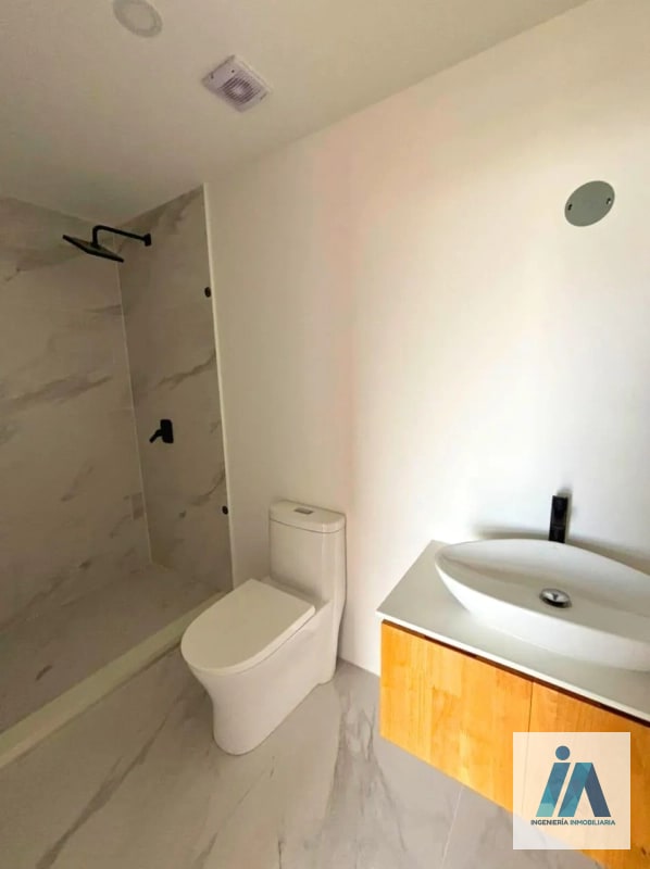 APARTAMENTO EN ALQUILER â đEdificio CĂ©ntrico, Zona 5 Nivel Medio || Torre 3 - 6