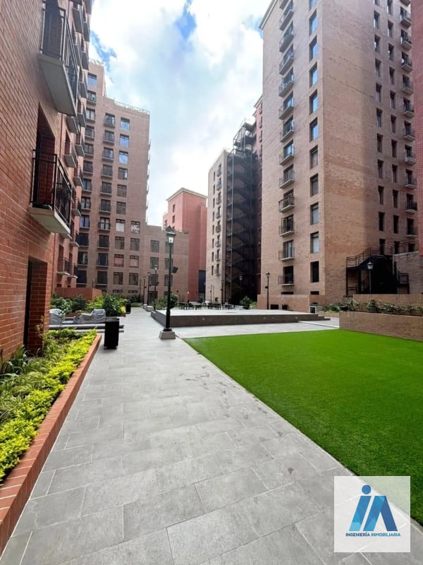 APARTAMENTO EN ALQUILER â đEdificio CĂ©ntrico, Zona 5 Nivel Medio || Torre 3 - 5