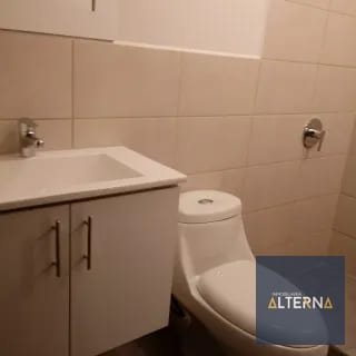 Acogedor Apartamento en Renta en Zona 5 — Apartamento en Alquiler en Zona 5, Guatemala, Ciudad — miniatura 2 de 6