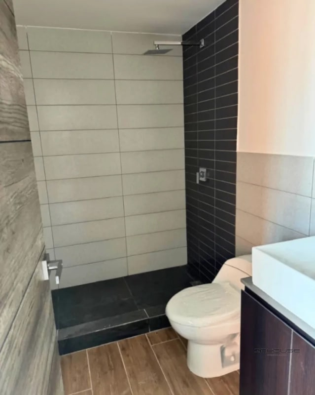 APARTAMENTO EN NIVEL BAJO EN VENTA ZONA 15 PARA ESTRENAR - 6