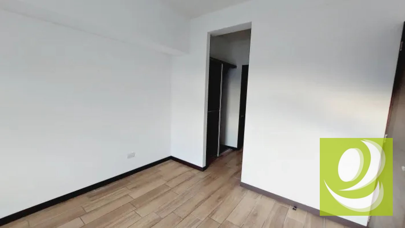 VENDO APARTAMENTO IDEAL PARA INVERSIONISTA ZONA 13 - 7