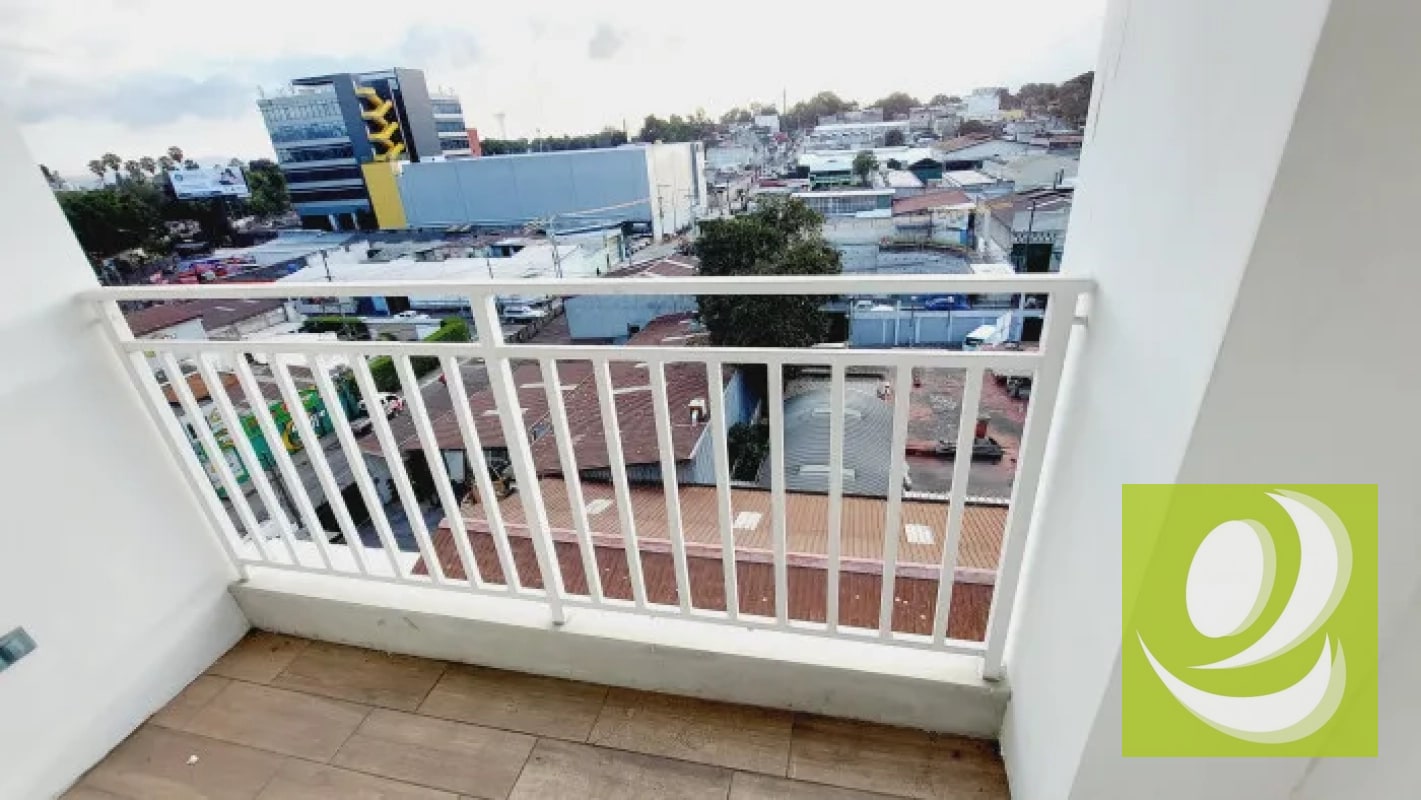 VENDO APARTAMENTO IDEAL PARA INVERSIONISTA ZONA 13 - 2