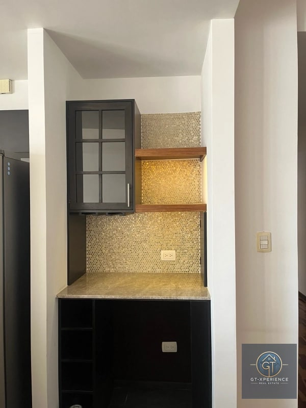 Lindo apartamento en venta o renta, en edificio Torre Quattro, zona 14 - 12