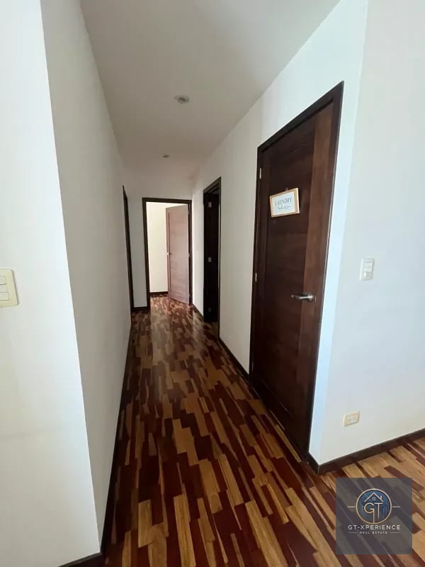 Lindo apartamento en venta o renta, en edificio Torre Quattro, zona 14 — Apartamento en Venta en Zona 14, Guatemala, Ciudad — foto 11 de 13
