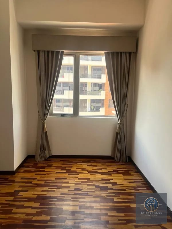 Lindo apartamento en venta o renta, en edificio Torre Quattro, zona 14 — Apartamento en Venta en Zona 14, Guatemala, Ciudad — foto 8 de 13