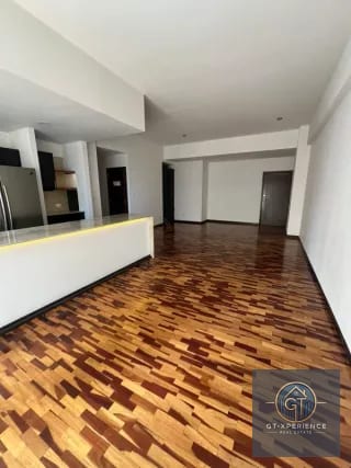 Lindo apartamento en venta o renta, en edificio Torre Quattro, zona 14 — Apartamento en Venta en Zona 14, Guatemala, Ciudad — miniatura 5 de 13