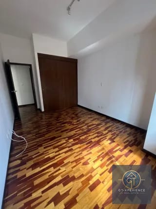 Lindo apartamento en venta o renta, en edificio Torre Quattro, zona 14 — Apartamento en Venta en Zona 14, Guatemala, Ciudad — miniatura 2 de 13