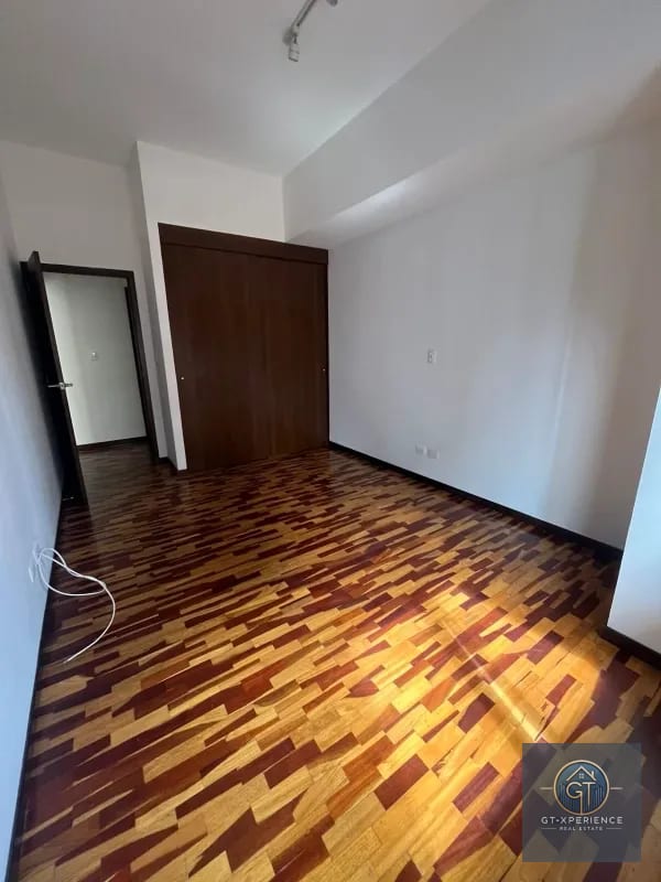 Lindo apartamento en venta o renta, en edificio Torre Quattro, zona 14 — Apartamento en Venta en Zona 14, Guatemala, Ciudad — foto 2 de 13