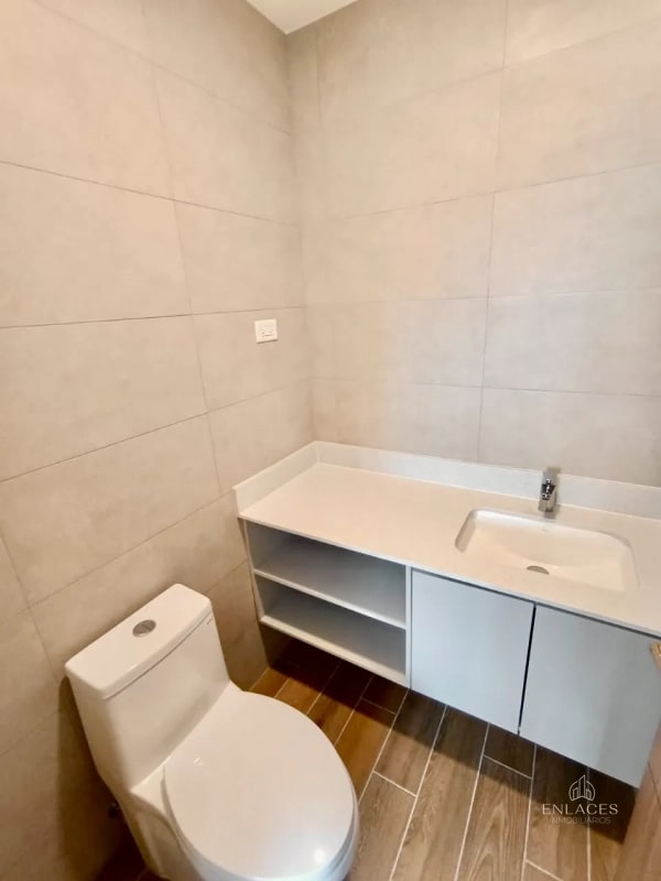 Zona 14 • Apartamento en Renta • Edificio Parque 14 - 10