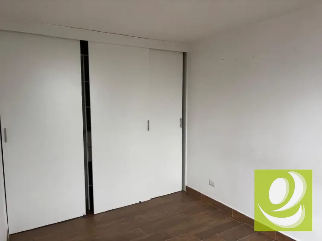 APARTAMENTO EN VENTA EN NIVEL ALTO EDIFICIO ROQUE — Apartamento en Venta en Zona 2, Guatemala, Ciudad — foto 7 de 10