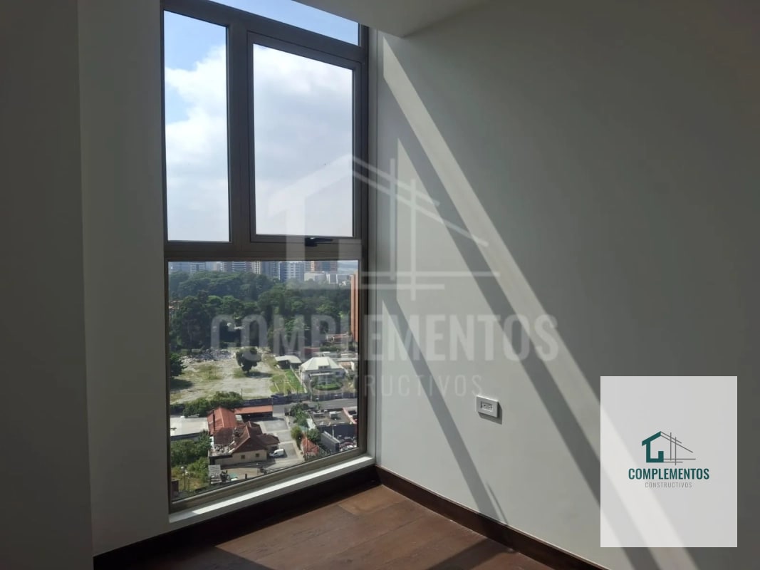 Apartamento en venta zona 10 - 5