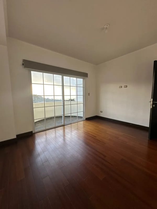 VENDO APARTAMENTO EN ZONA 16 CONDOMINIO LA VISTA — Apartamento en Venta en La Vista, Zona 16, Guatemala, Ciudad — foto 8 de 12