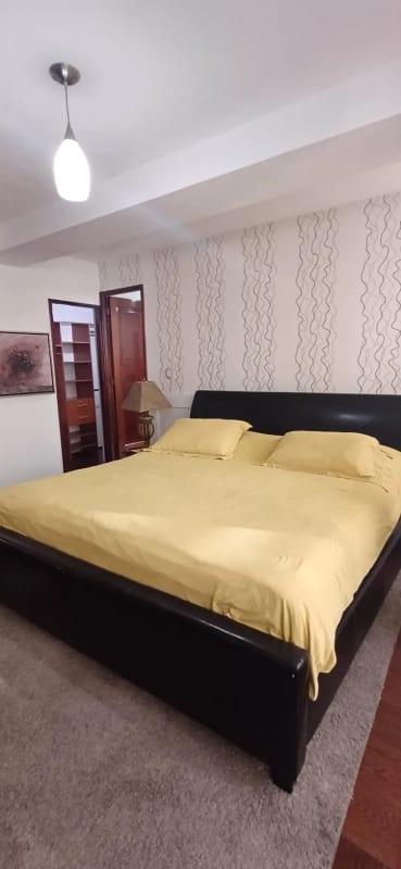 Apartamento amueblado en renta o venta en zona 10 — Apartamento en Alquiler en Zona 10, Guatemala, Ciudad — foto 8 de 16