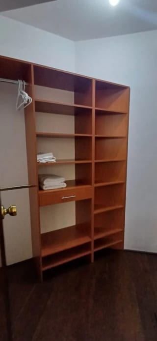 Apartamento amueblado en renta o venta en zona 10 — Apartamento en Alquiler en Zona 10, Guatemala, Ciudad — miniatura 4 de 16