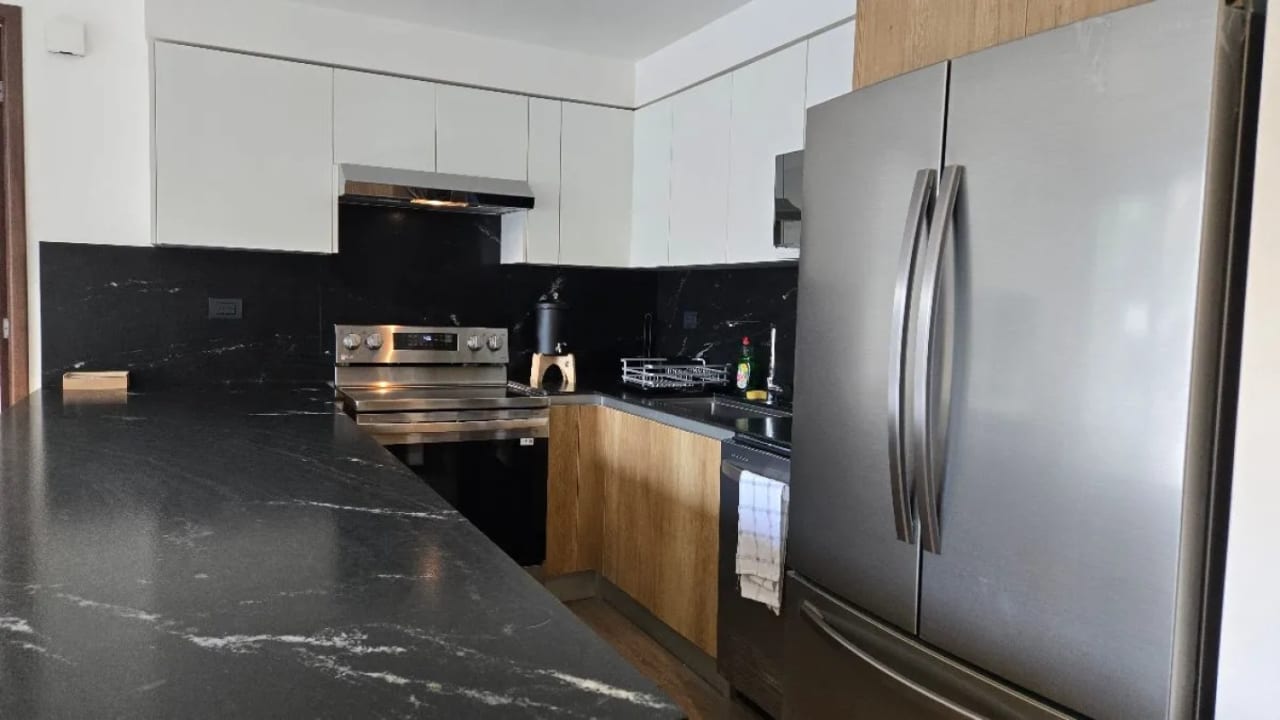 Apartamento amueblado en venta - Naridia, Zona 14 — Apartamento en Venta en Naridia, Zona 14, Guatemala, Ciudad — foto 17 de 17