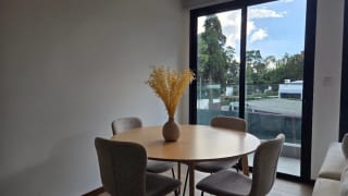 Apartamento amueblado en venta - Naridia, Zona 14 — Apartamento en Venta en Naridia, Zona 14, Guatemala, Ciudad — miniatura 10 de 17
