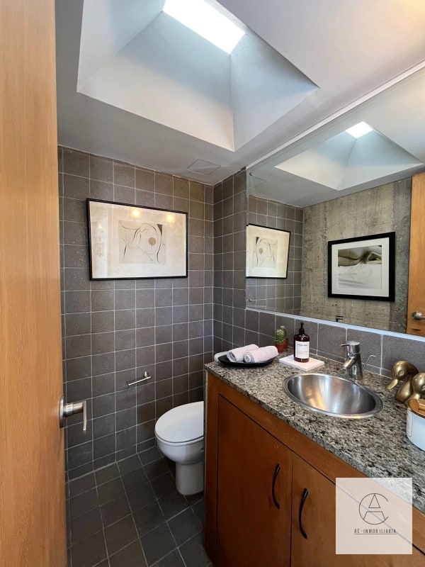 Loft en renta, en Oakland, zona 10 - 13