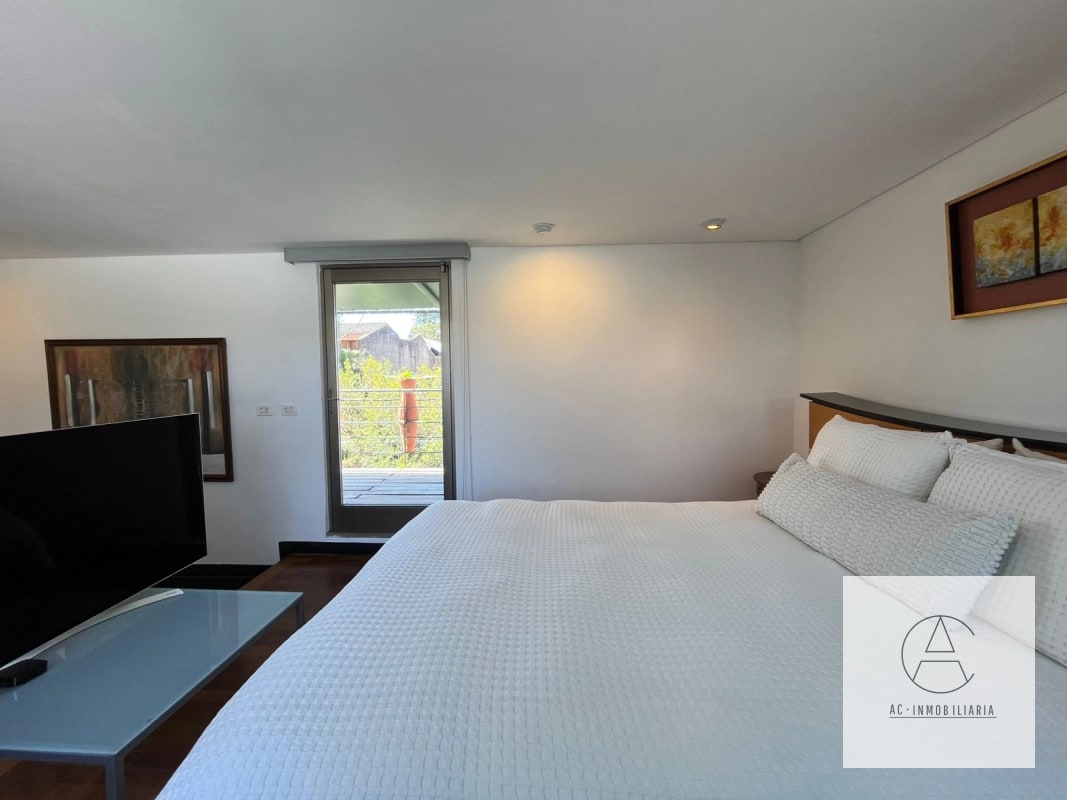 Loft en renta, en Oakland, zona 10 - 8