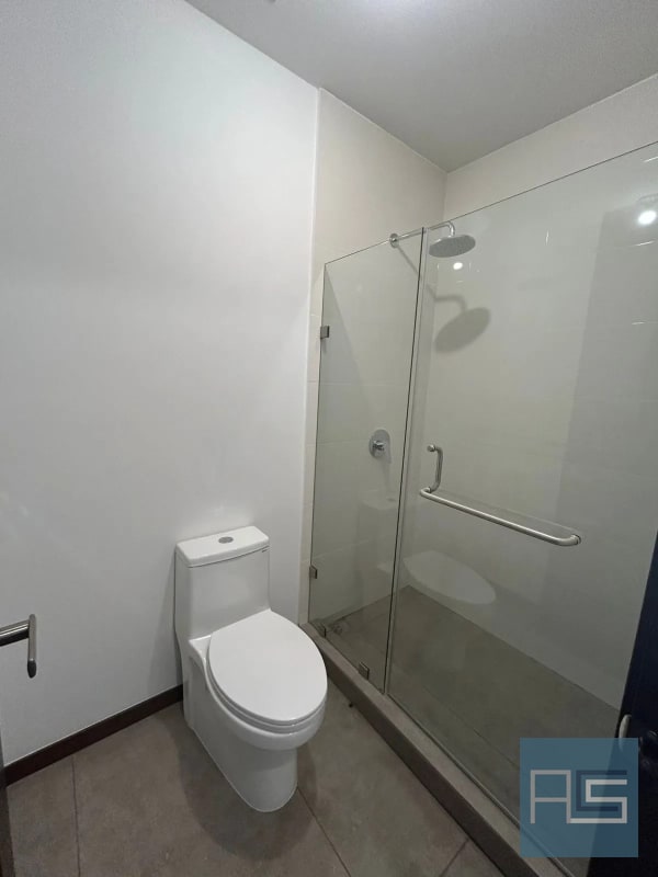 Amplio y moderno apartamento en Venta para estrenar en zona 15 de 3 hab, sector de San Lázaro - 8
