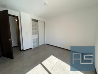 Amplio y moderno apartamento en Alquiler para estrenar en zona 15 de 3 hab, sector de San Lázaro — Apartamento en Alquiler en Zona 15, Guatemala, Ciudad — miniatura 9 de 16