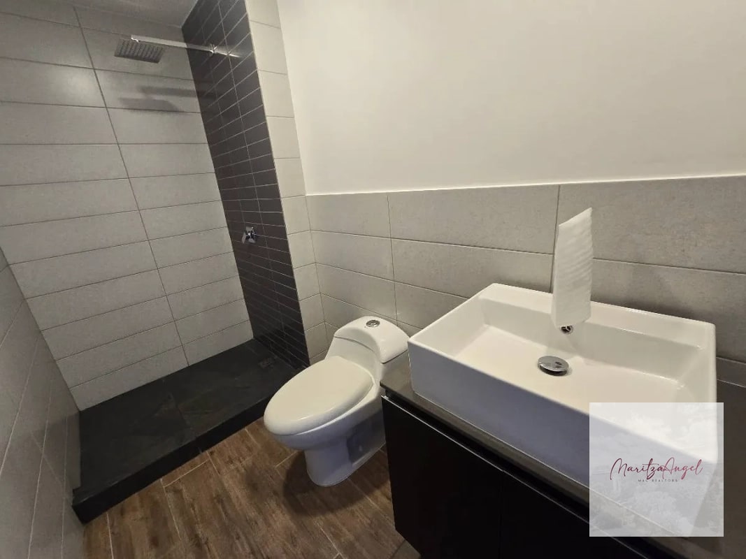 VENTA DE APARTAMENTO EN ZONA 15 PARA ESTRENAR ED. KINTEA - 9