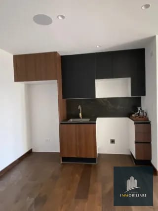 Apartamento con balcón en renta zona 10 edificio Atarah — Apartamento en Alquiler en Atarah, Zona 10, Guatemala, Ciudad — miniatura 12 de 14