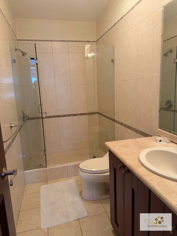 VENTA-APARTAMENTO ECHO TORRE I, ZONA 14. - 16