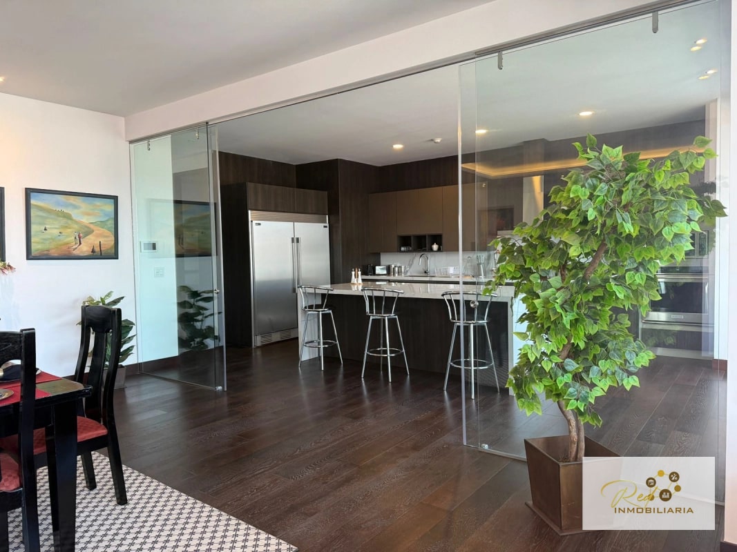 VENTA-APARTAMENTO ECHO TORRE I, ZONA 14. - 15