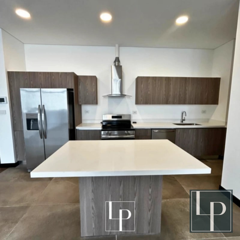 Apartamento en renta en Olmos de Cayalá - 2