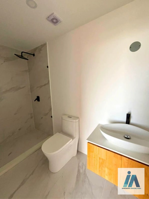 APARTAMENTO EN ALQUILER o VENTA📍Edificio Céntrico, Zona 5 - 5