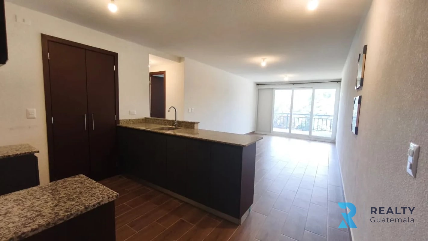 VENDO Apartamento Senderos, Zona 16 - 1