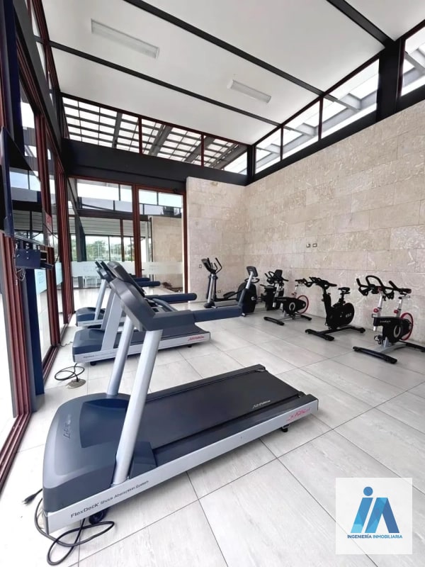 APARTAMENTO EN VENTA – 📍San Isidro 20 | 21, Zona 16 ¡Espectacular Vista al Bosque!🍃 - 2