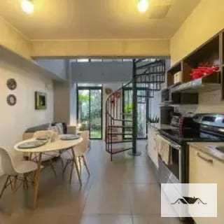 En Venta o Renta Apartamento Amueblado en Venta Zona 10 con Jardin — Apartamento en Venta en Zona 10, Guatemala, Ciudad — miniatura 1 de 6