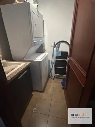 Apartamento amueblado en zona 14 — Apartamento en Alquiler en Zona 14, Guatemala, Ciudad — miniatura 9 de 15