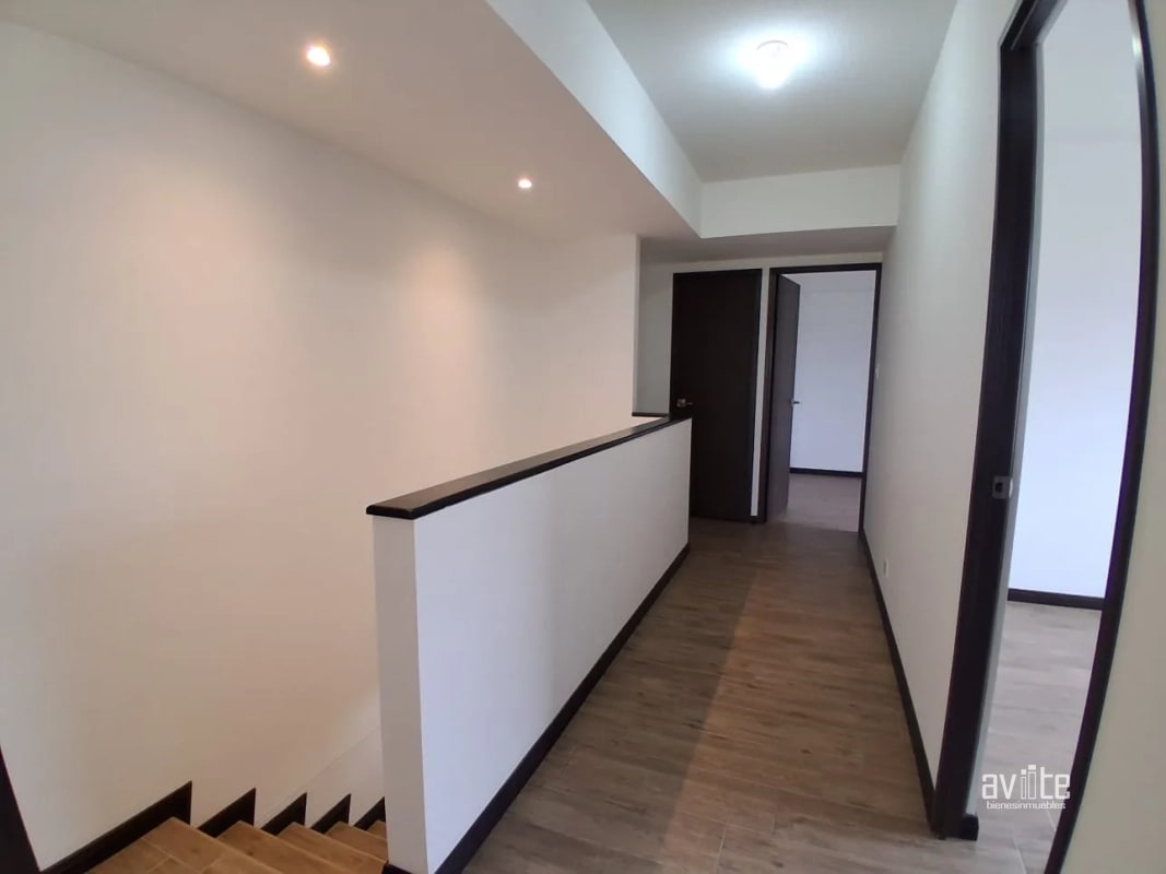 CONDADO NARANJO:   Villa en nivel medio para estrenar.   Q7,500.00 manto.incluido - 4