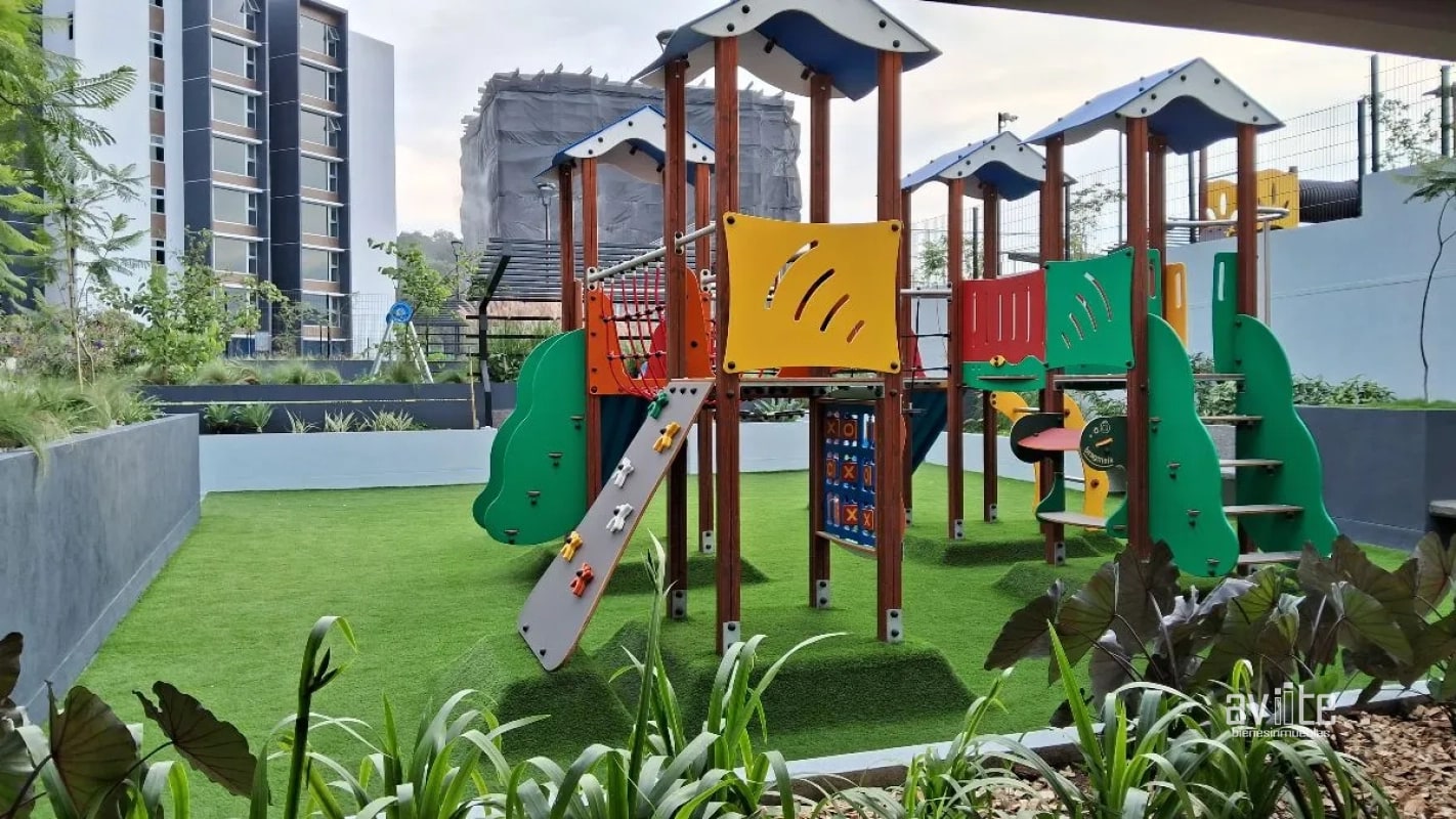CONDADO NARANJO:   Villa en nivel medio para estrenar.   Q7,500.00 manto.incluido - 7