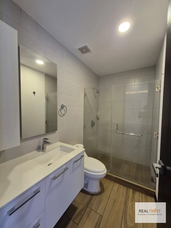 RENTO MODERNO APARTAMENTO EN ZONA 15, SECTOR DEL PARQUE, VISTA HERMOSA 1 - 6