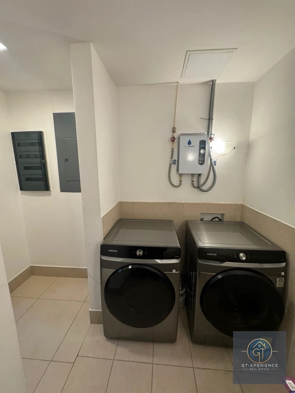 Lindo y amplio apartamento en Edificio Casa Margarita - 4