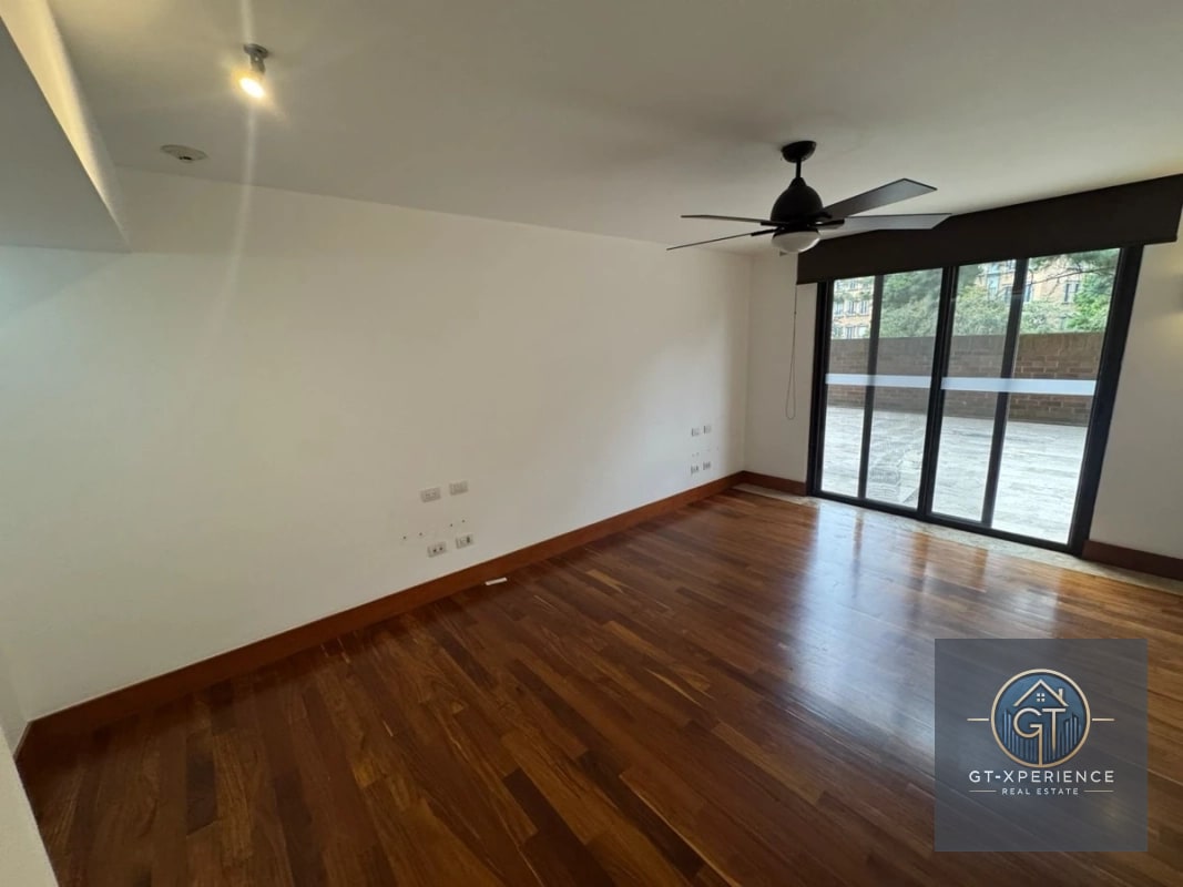 Lindo y amplio apartamento en Edificio Casa Margarita - 3