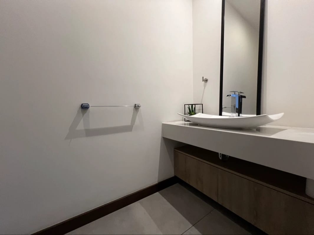Venta de lindo Apartamento Amueblado 2 Niveles | Zen Cayalá Zona 16 — Apartamento en Venta en Zen Cayalá, Zona 16, Guatemala, Ciudad — foto 9 de 15