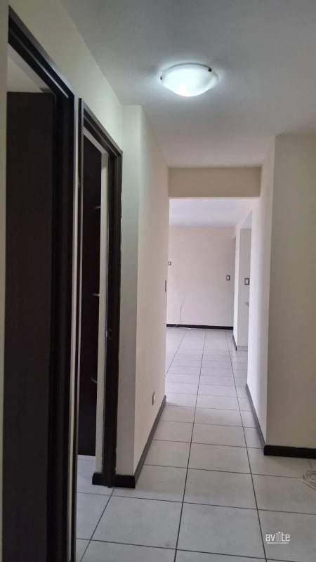Condado Naranjo:   apartamento con linea blanca y 3 habitaciones en alquiler Q6,000 negociables - 4
