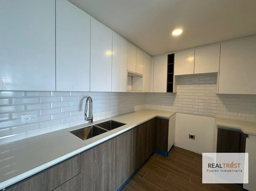 APARTAMENTO EN RENTA Z16 - 4