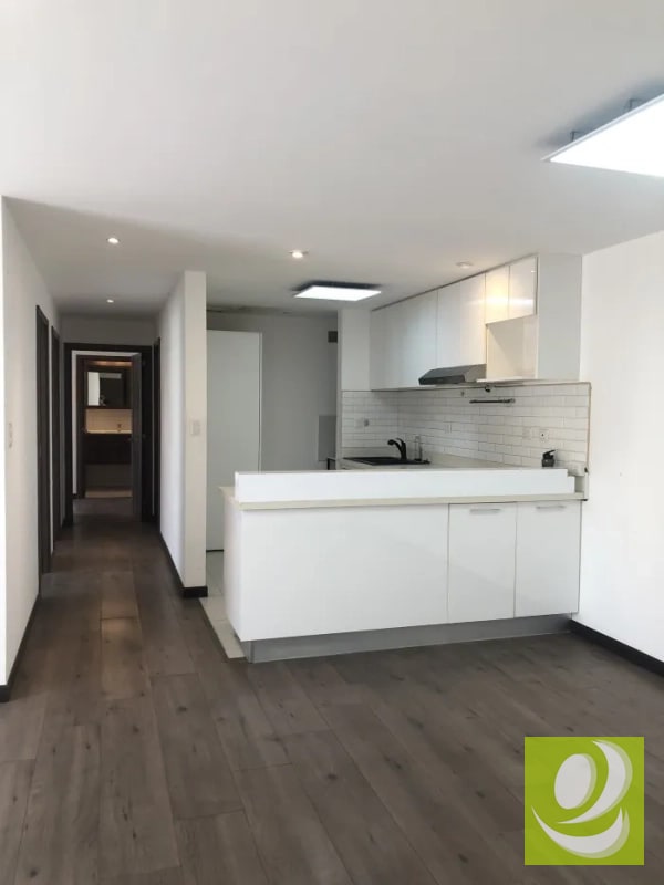Vendo Apartamento Con Patio en Di Fiori Zona 7 - 4